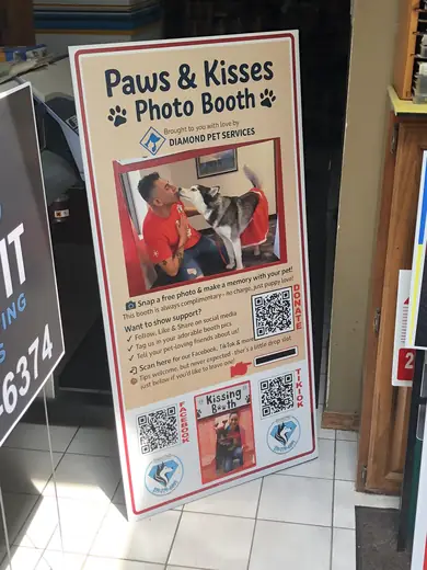 Pet photo-booth event sign